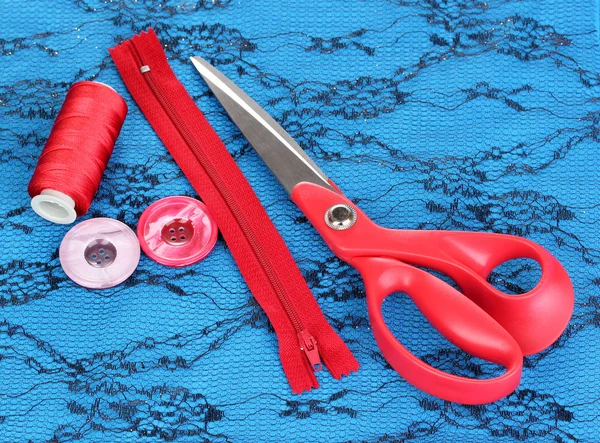 Accessori per cucire su tessuto — Foto Stock