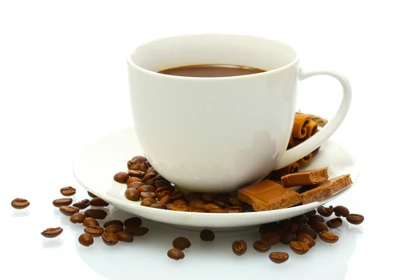 喝杯咖啡、 豆类和孤立在白色的巧克力 — 图库照片