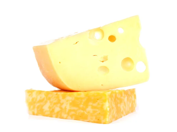 Sýr izolovaný na bílém — Stock fotografie