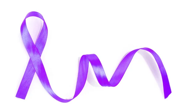 Ruban de cancer du sein violet isolé sur blanc — Photo