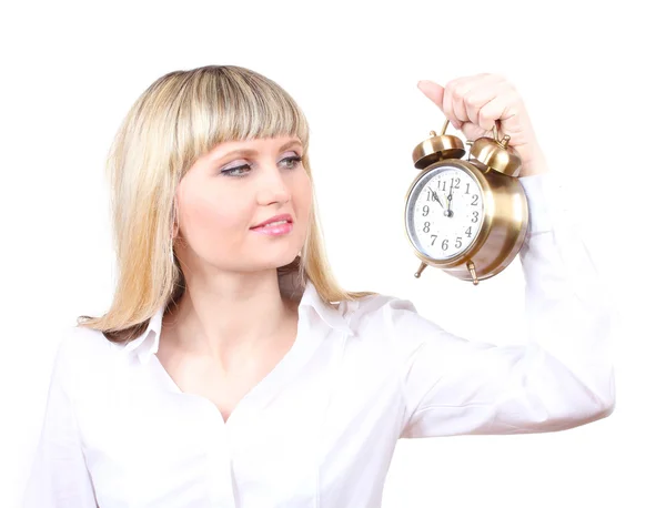 Ung affärskvinna håller klockan isolerad på vit — Stockfoto