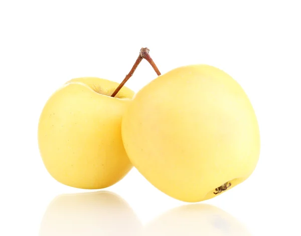 白で隔離される甘いリンゴ — ストック写真