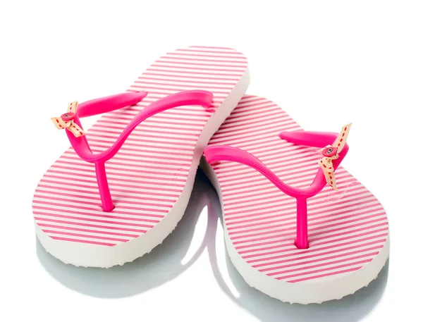 Παπούτσια ροζ παραλία που απομονώνονται σε λευκό — Φωτογραφία Αρχείου