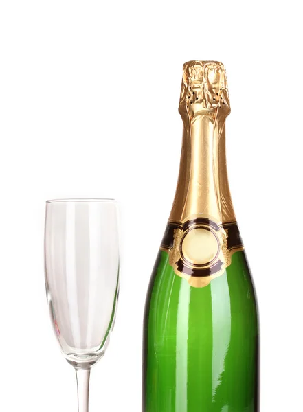 Fles champagne en goblet geïsoleerd op wit — Stockfoto