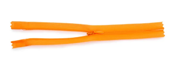 白で隔離されるオレンジのジッパー — ストック写真