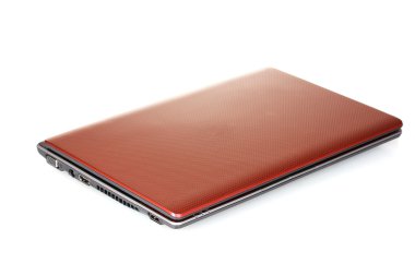 yeni laptop üzerinde beyaz izole