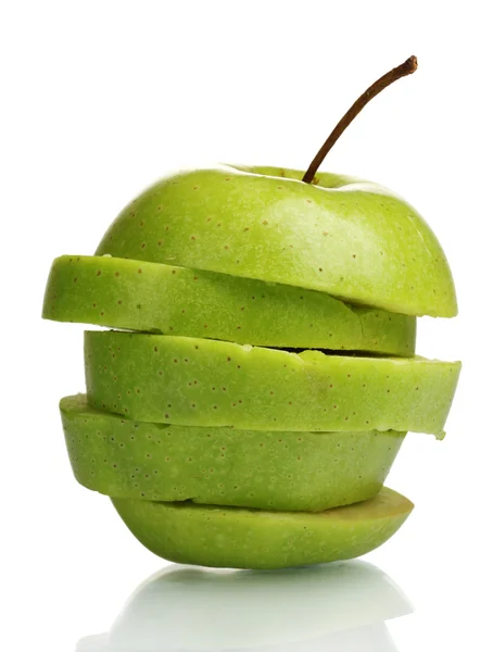 Нарезанное зеленое яблоко, изолированное на белом — стоковое фото