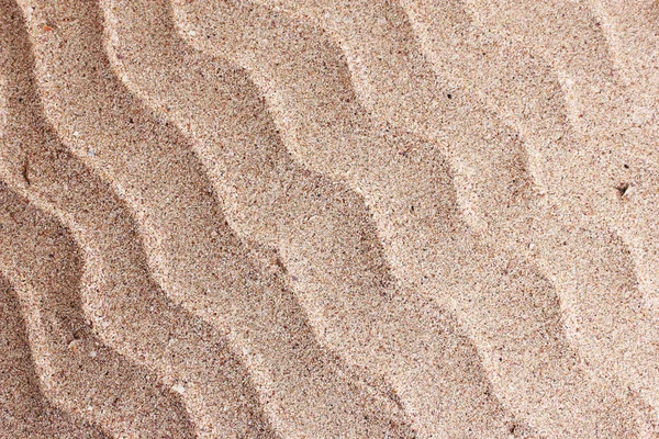 Wellen auf dem Sandgrund — Stockfoto