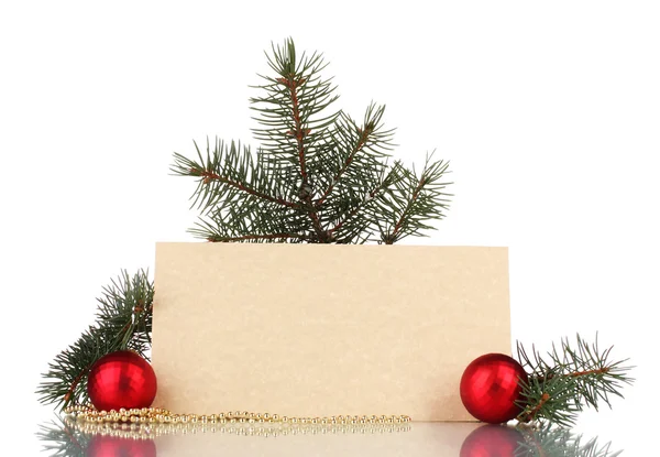 빈 엽서, 크리스마스 공 및 전나무 흰색 절연 — 스톡 사진