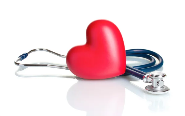 Medicinsk stetoskop och hjärtat isolerad på vit — Stockfoto