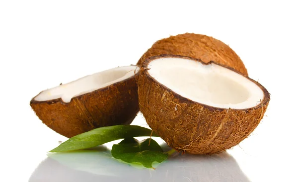 Świeżego kokosa na białym tle — Zdjęcie stockowe