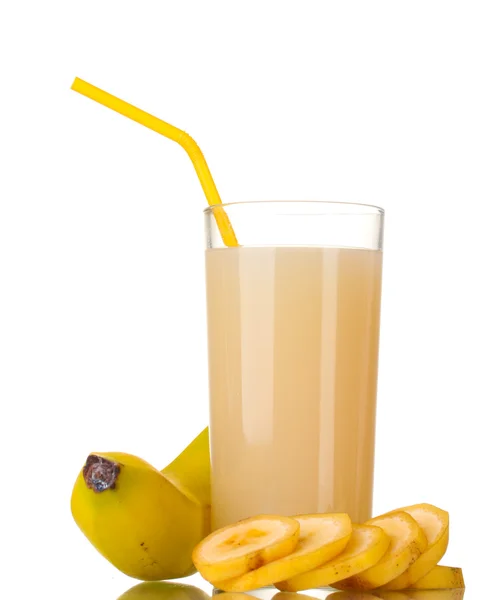 Banánová šťáva s banány izolovaných na bílém — Stock fotografie