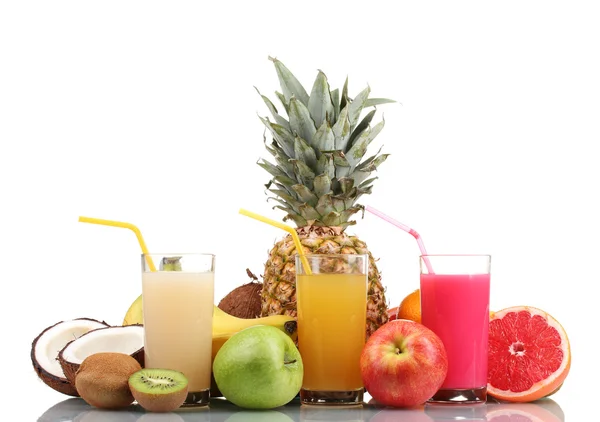 Frutas tropicales y jugos aislados en blanco — Foto de Stock