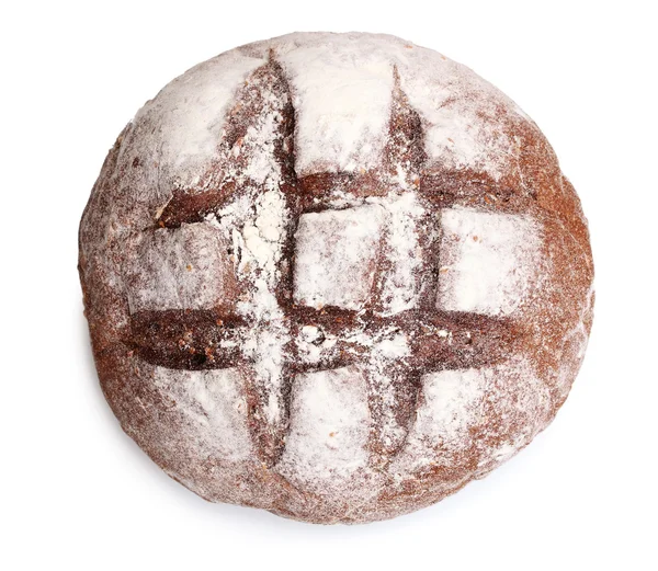 Beyaz izole lezzetli yuvarlak çavdar ekmeği — Stok fotoğraf