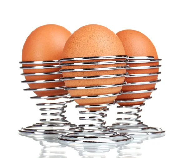 Gekochte Eier in Metall steht isoliert auf weiß — Stockfoto