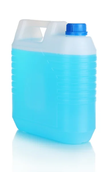 Blauwe vloeistof in de bus geïsoleerd op wit — Stockfoto