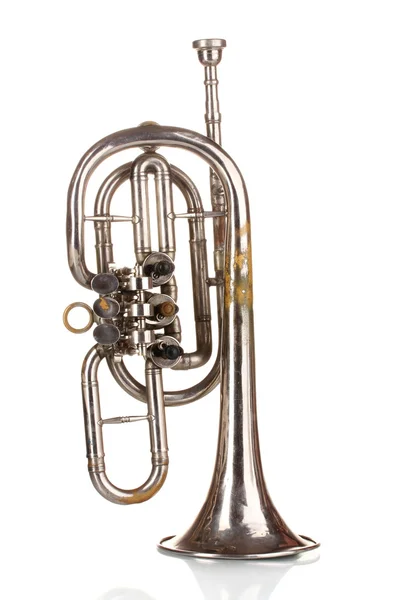 Trompeta vieja aislada en blanco — Foto de Stock