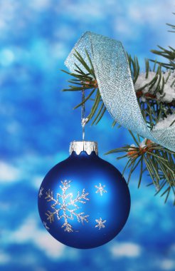 Mavi ağaç Noel top