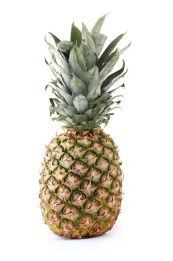 Beyaz üzerine izole edilmiş ananas