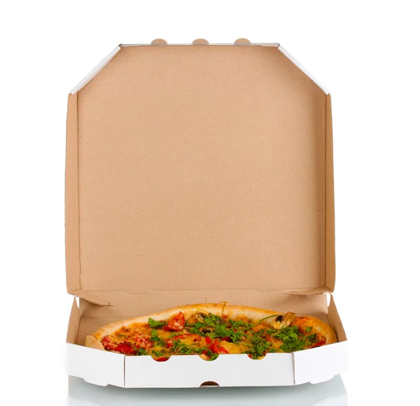 Вкусная пицца с соусом и овощами в пакете — стоковое фото