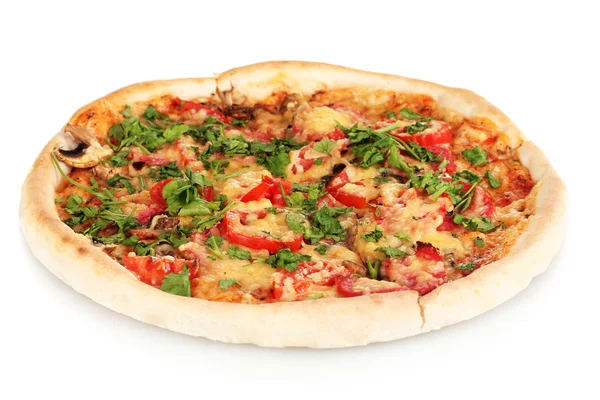Νόστιμη πίτσα με λουκάνικο και λαχανικά που απομονώνονται σε λευκό — Φωτογραφία Αρχείου