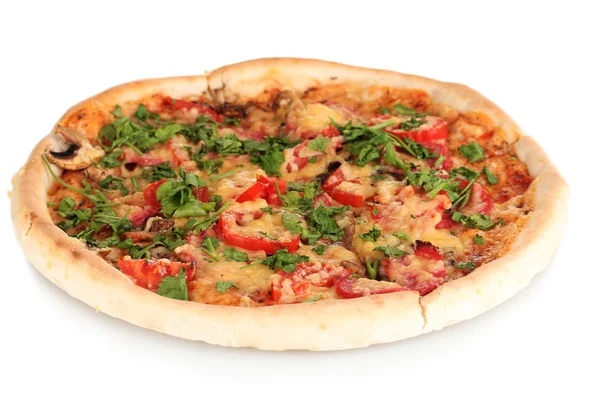 Sosis ve sebzeler üzerinde beyaz izole lezzetli pizza — Stok fotoğraf