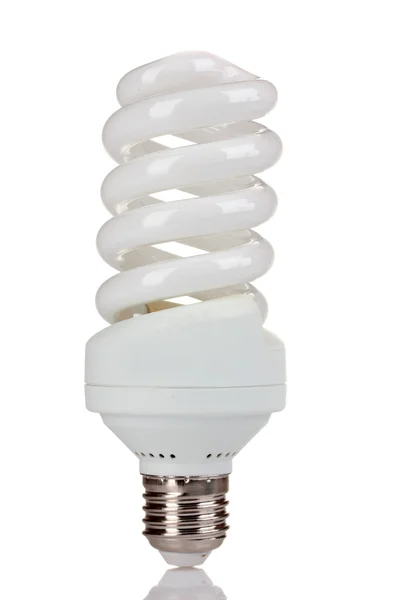 Ampoule à économie d'énergie isolée sur blanc — Photo