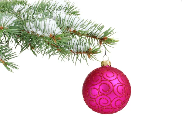 白で隔離されるツリー クリスマス ボール — ストック写真