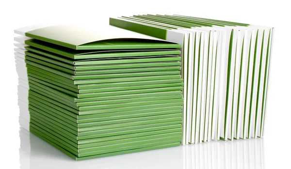 许多绿色文件夹上白色隔离 — 图库照片
