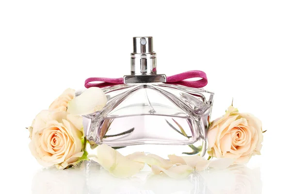 Perfume de mujer en hermosa botella sobre fondo blanco —  Fotos de Stock