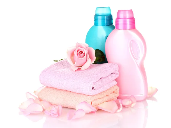 Ručník a čištění, izolované na bílém — Stock fotografie