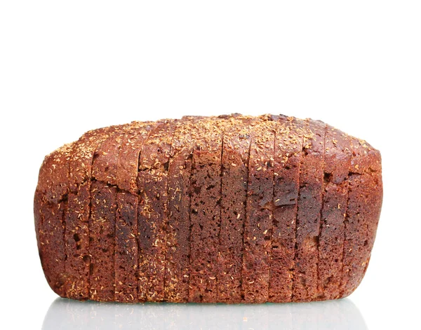 Delicioso pan de centeno aislado en blanco —  Fotos de Stock