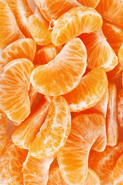 Оранжевый зубчик мандарина крупным планом — стоковое фото
