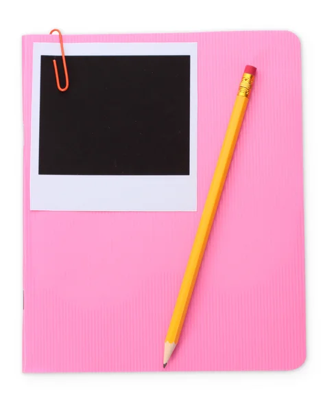 Fotopapier und rosa Notizbuch isoliert auf weiß — Stockfoto
