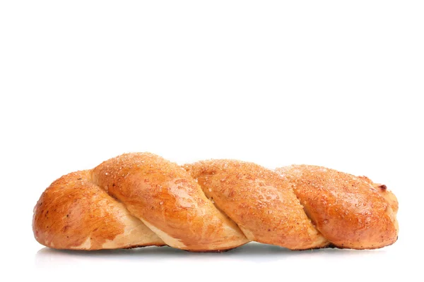 Savoureux petit pain sucré isolé sur blanc — Photo