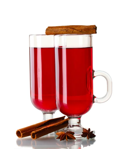 Mulled wine in the glasses, cinnamon and anise isolated on white — Stock Photo, Image