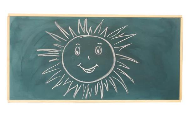 Krijtbord met tekening glimlachend zon geïsoleerd op wit — Stockfoto