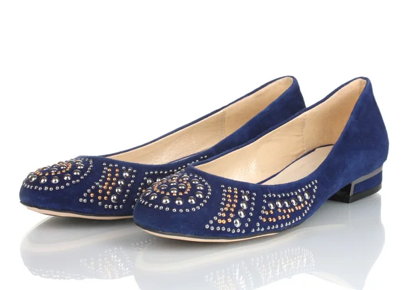 Elegante blauw platte schoenen voor vrouwen in geïsoleerde op witte stenen — Stockfoto