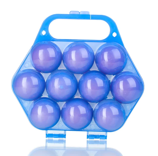 Huevos en caja de plástico azul aislados en blanco — Foto de Stock