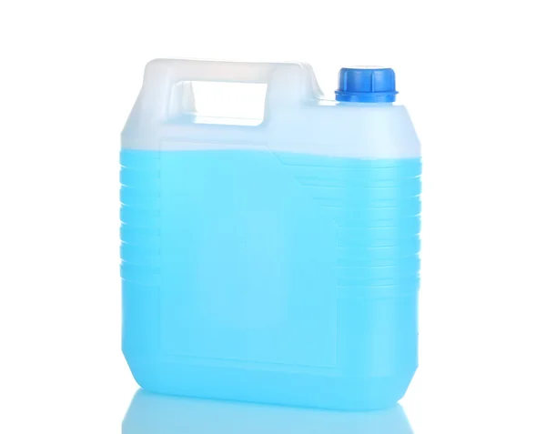 Líquido azul no recipiente isolado em branco — Fotografia de Stock