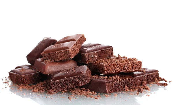 Scheiben Milch und dunkle Schokolade Riegel mit Schokoladenspänen isoliert auf w — Stockfoto