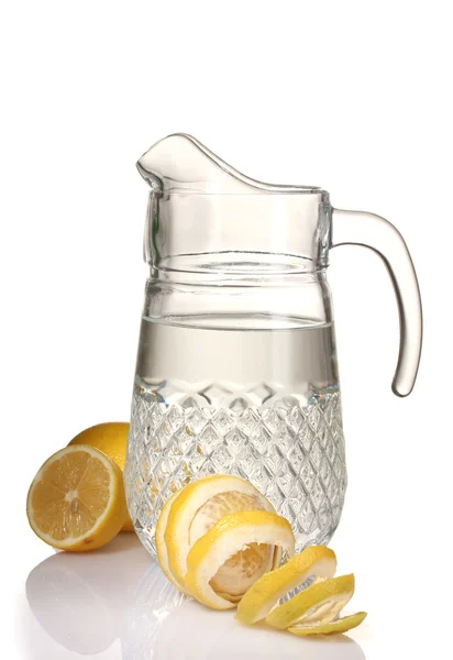 레모네이드와 레몬 흰색 절연의 투 수 — 스톡 사진