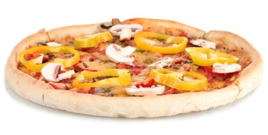 sosis ve sebzeler üzerinde beyaz izole lezzetli pizza