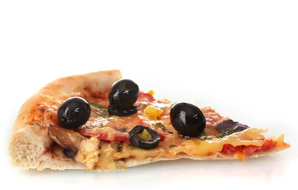 Pyszne kawałek pizzy na białym tle — Zdjęcie stockowe