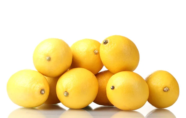 Zralých citronů izolovaných na bílém — Stock fotografie