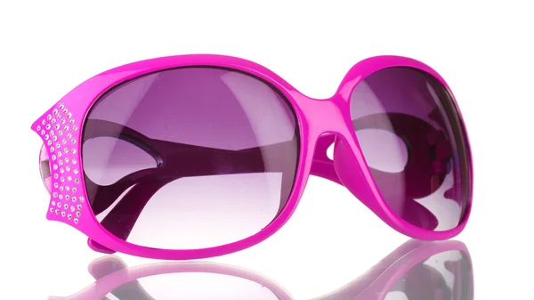 Óculos de sol rosa feminino com diamantes isolados em branco — Fotografia de Stock