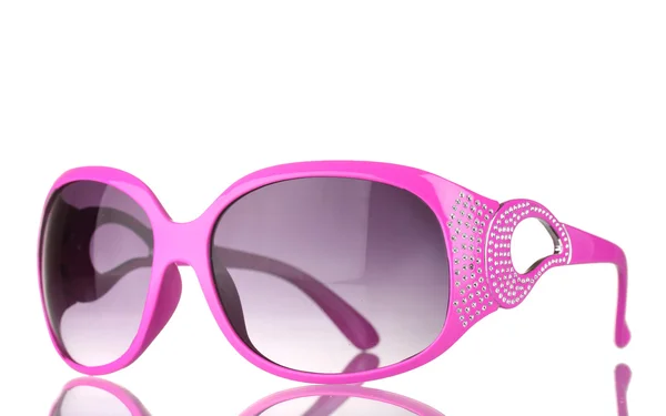 Occhiali da sole rosa da donna con diamanti isolati su bianco — Foto Stock