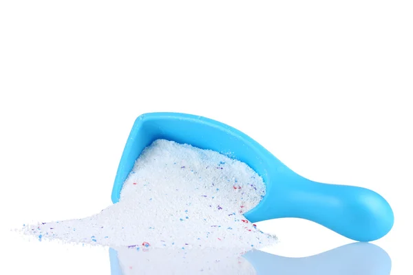 Pó de lavagem em recipiente azul, isolado sobre branco — Fotografia de Stock