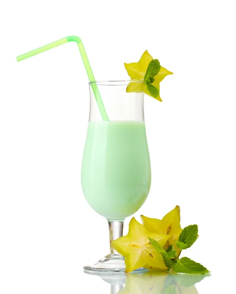 Молочний коктейль з короболою ізольовано на білому — стокове фото