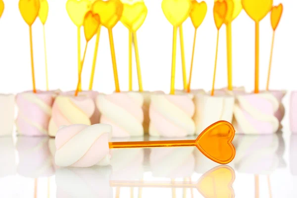 Marshmallows with skewers isolated on white — Stock Photo, Image